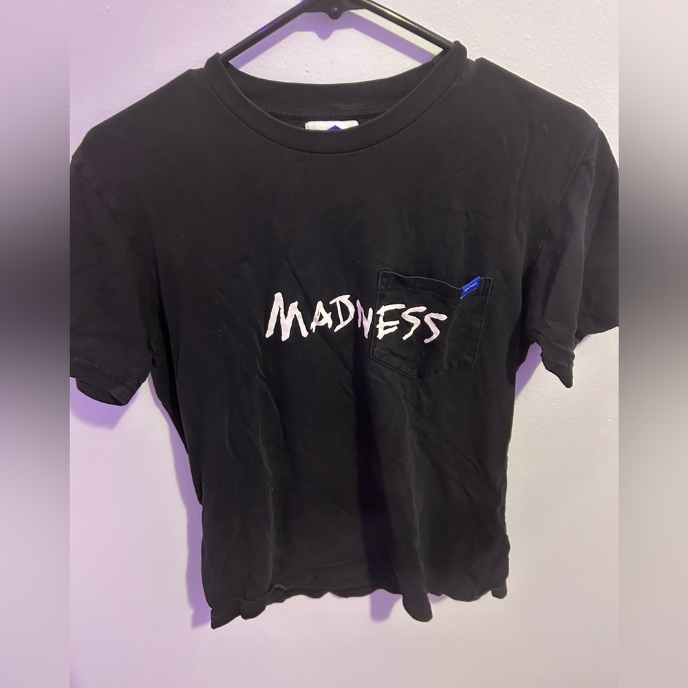 MADNESS size XL T-shirt